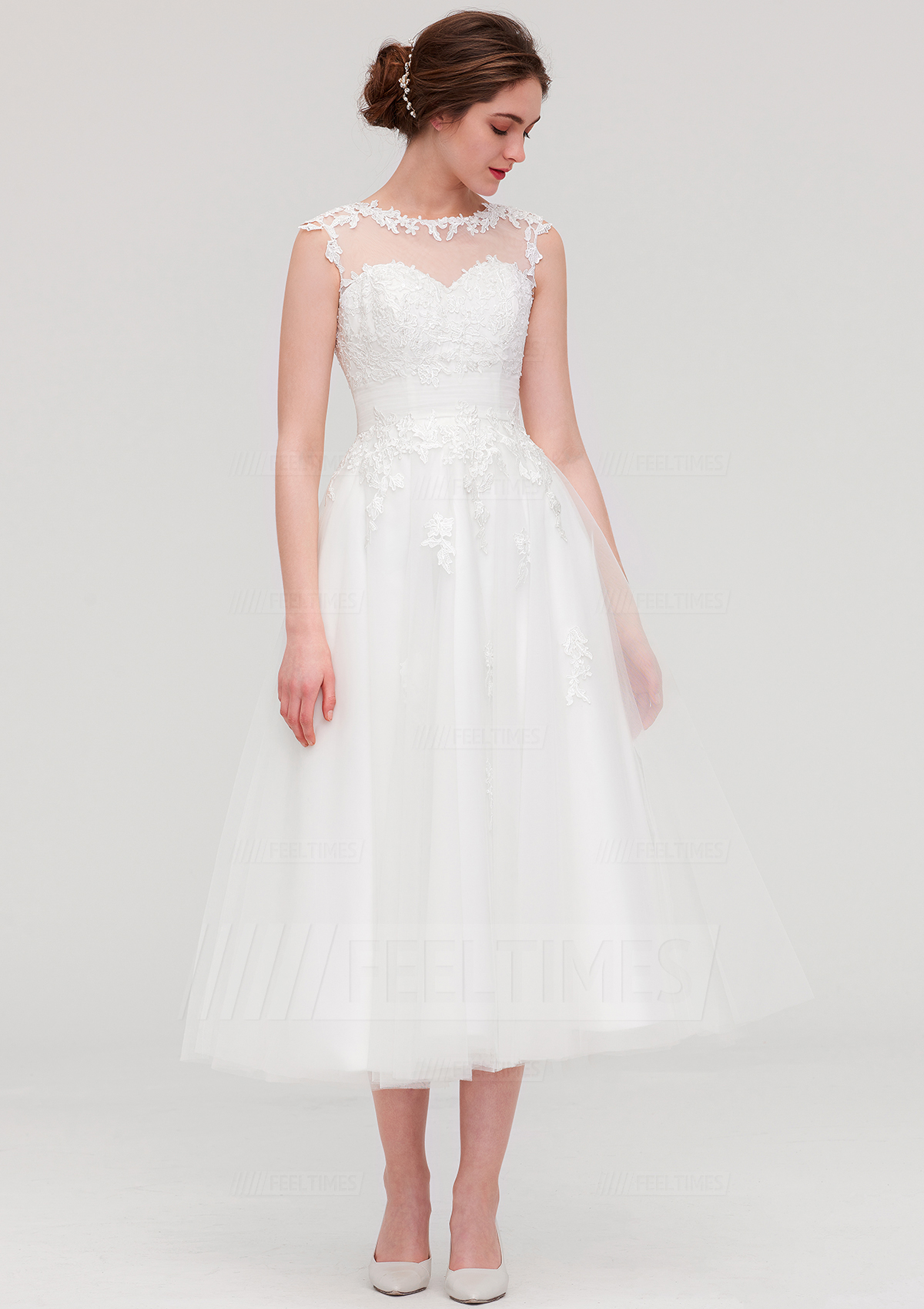 A-line Sleeveless Tea-Length Tulle Wedding Dress With Pleated Beading Lace Appliques